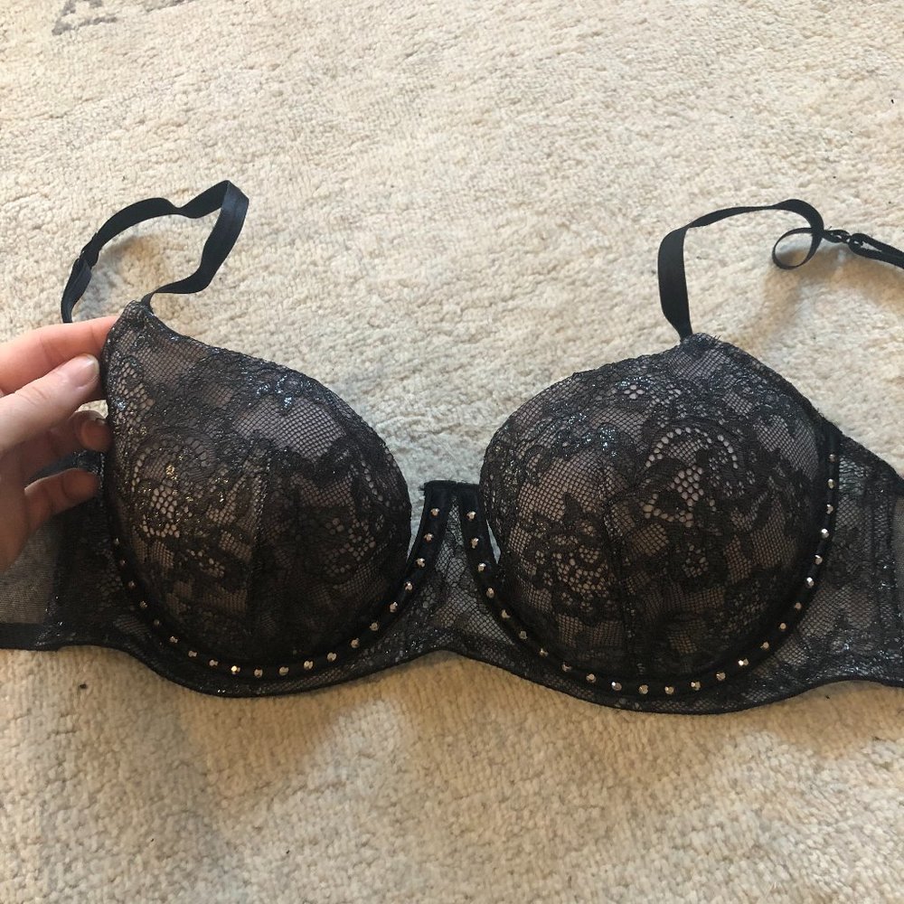 Victoria's Secret lace studded rhinestone bra 36B